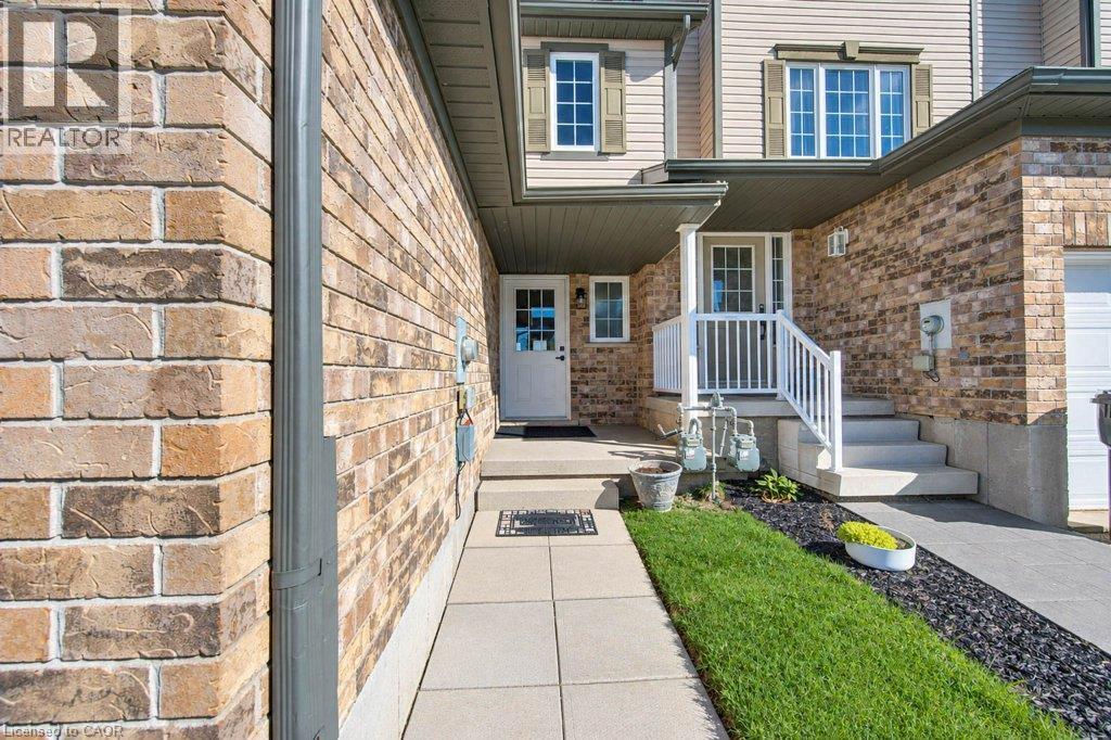 62 CHANTILLY Street — photo 3