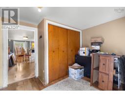 Bedroom - 1169 King Street, Bridgewater, NS B4V1C3 Photo 7