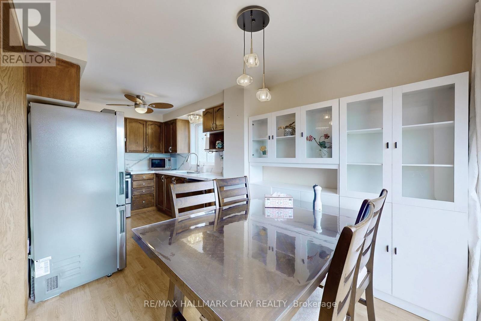 87 Wessenger Drive, Barrie, ON photo 11