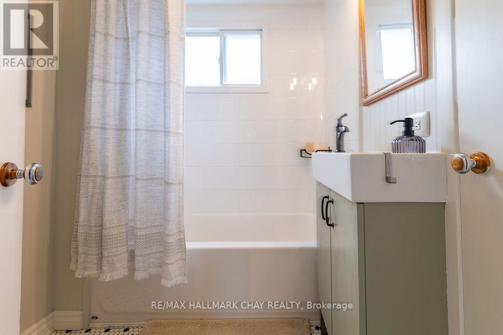 63 Napier Street, Barrie, ON photo 19