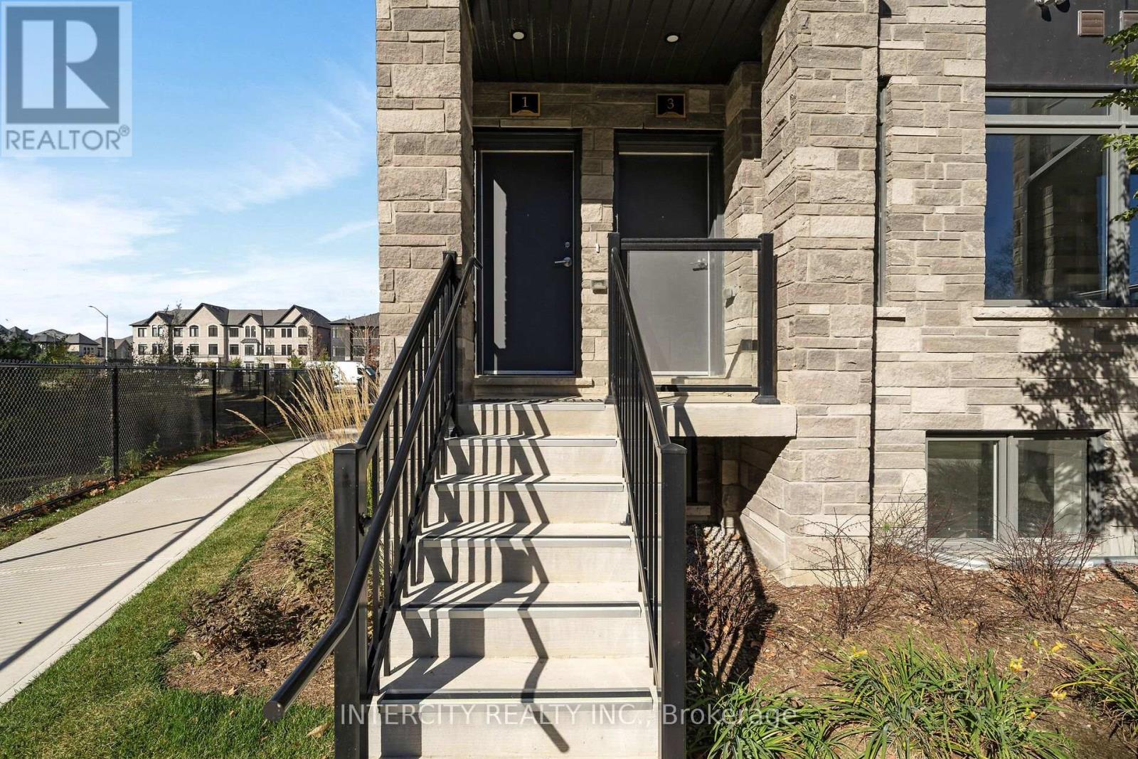 27Z- 1 Ambition Way, Caledon, ON photo 2