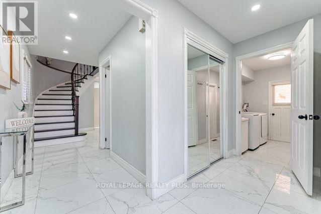 3446 Bertrand Drive, Mississauga, ON photo 5
