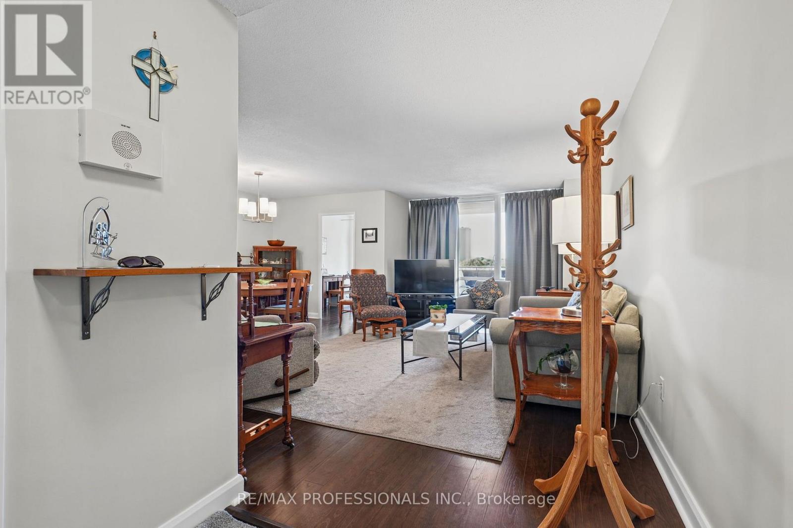 605- 716 The West Mall Road, Toronto, ON photo 7