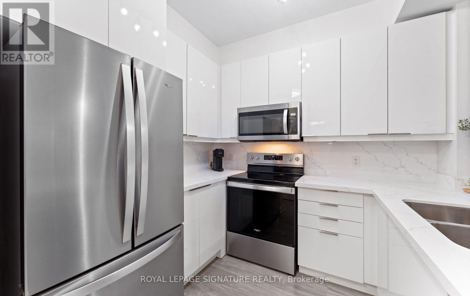 #206 88 BROADWAY AVENUE - 17