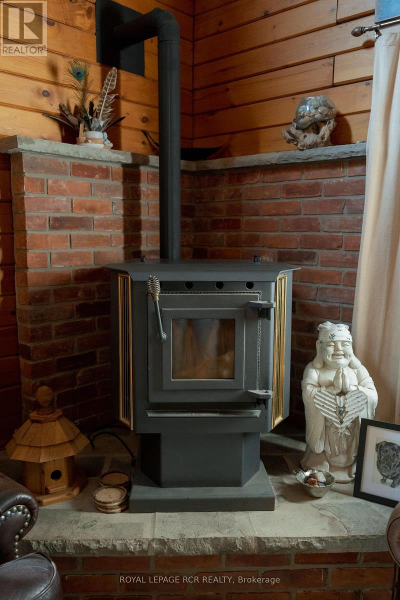 32 Barbour Drive, Erin, ON photo 8