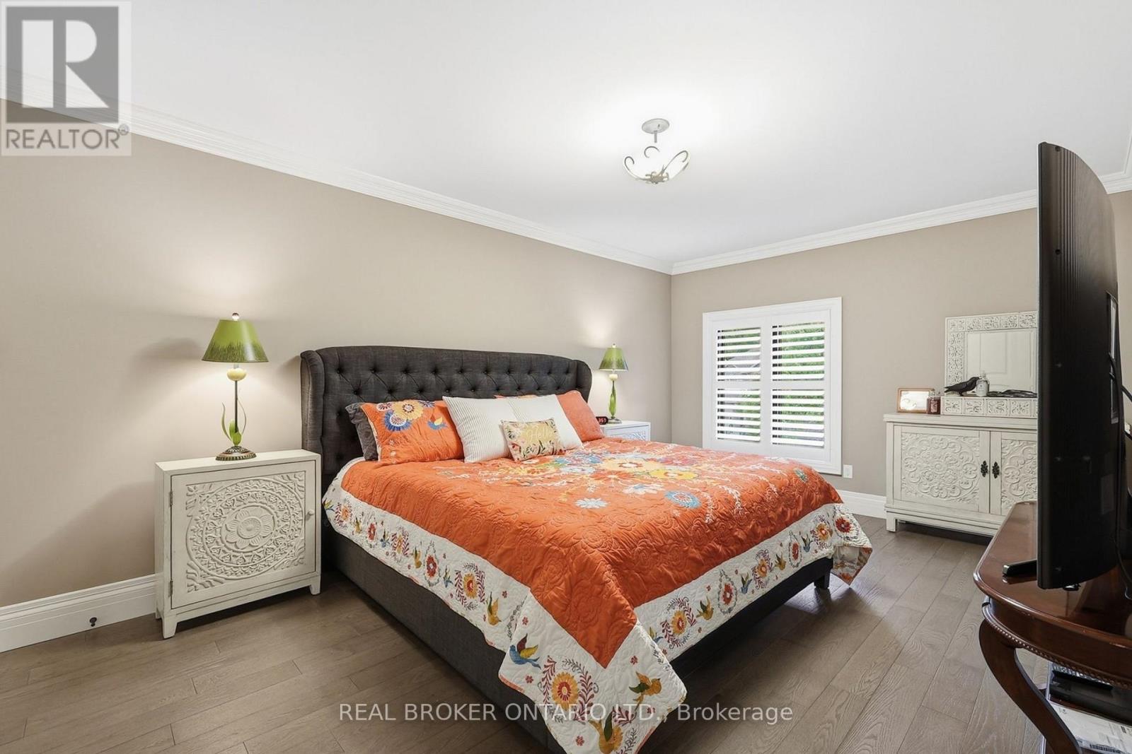 916 Foxbrook Court, Kitchener, ON photo 26