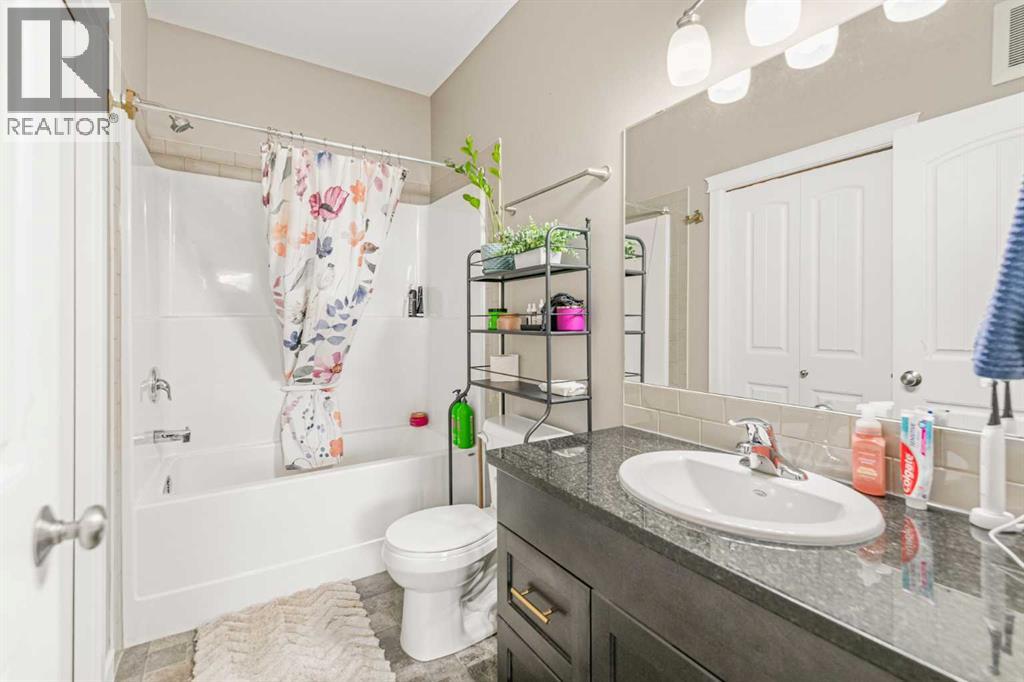 4 pc Ensuite
