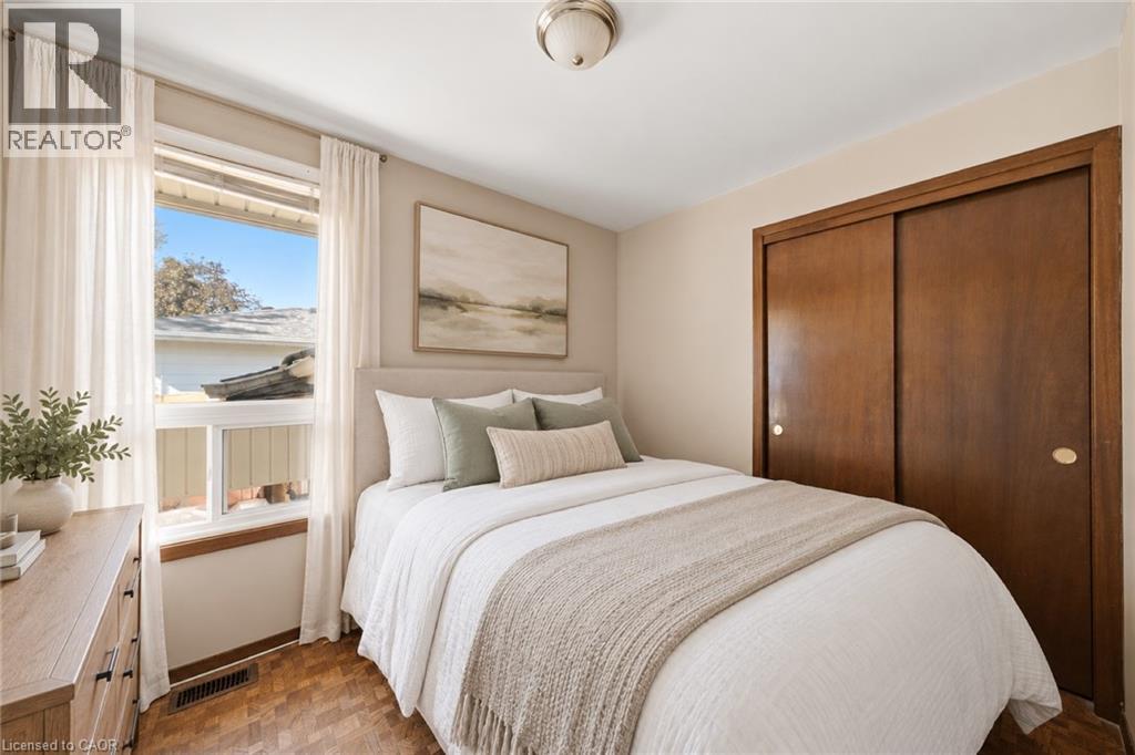 31 BENDINGROAD Crescent - 12