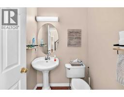 222 Royal Crest Place Nw, Calgary, AB T3G4M9 Photo 22