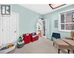222 Royal Crest Place Nw, Calgary, AB T3G4M9 Photo 21