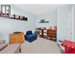 222 Royal Crest Place Nw, Calgary, AB T3G4M9 Photo 20
