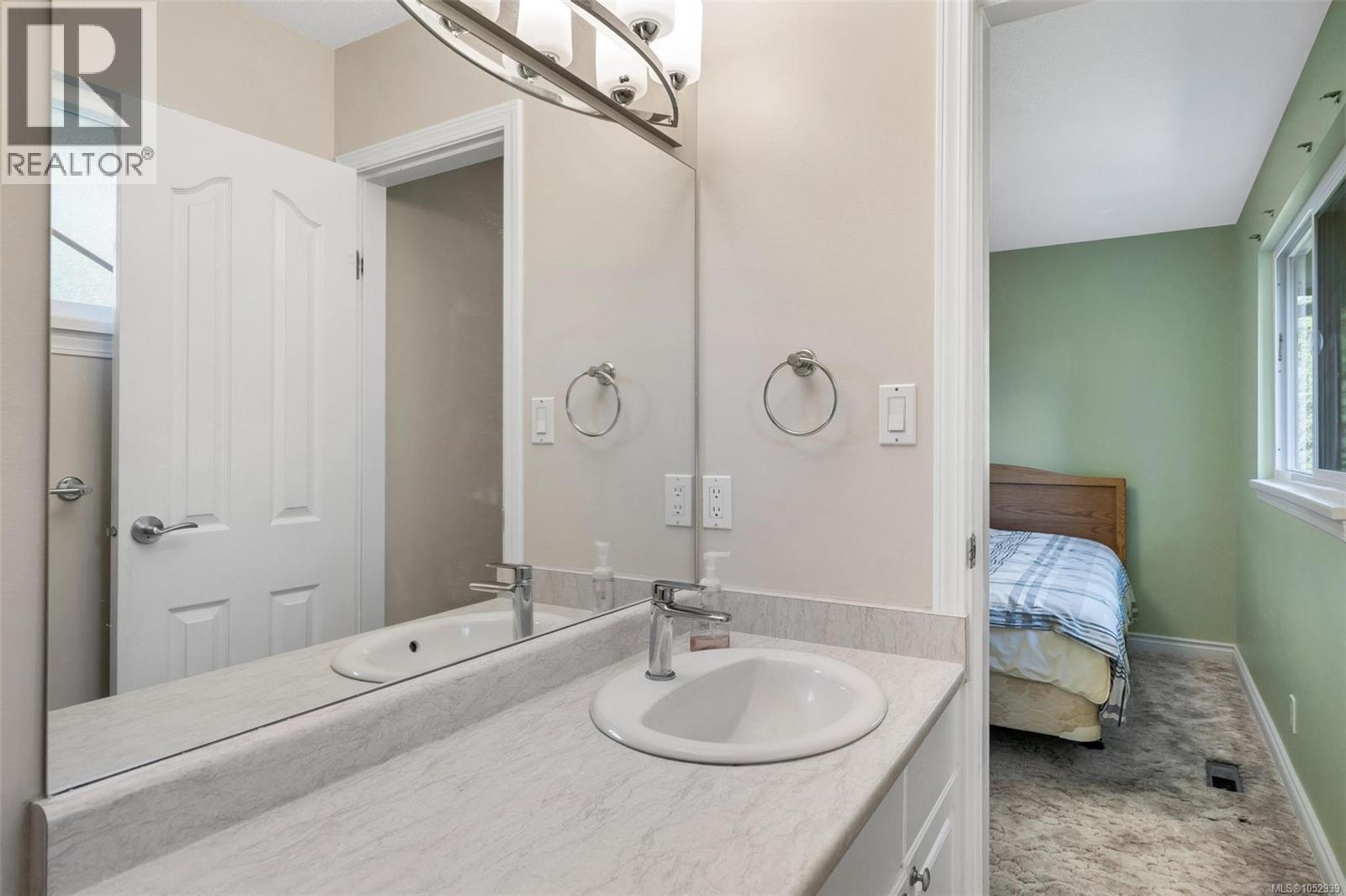 610 Vanalman Ave - 19