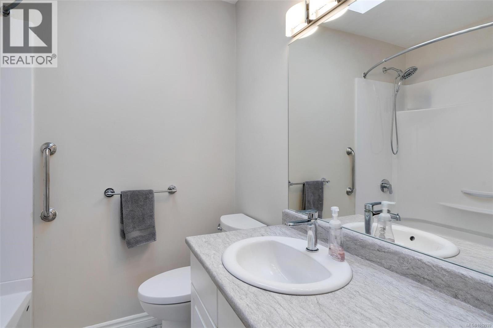 610 Vanalman Ave - 23