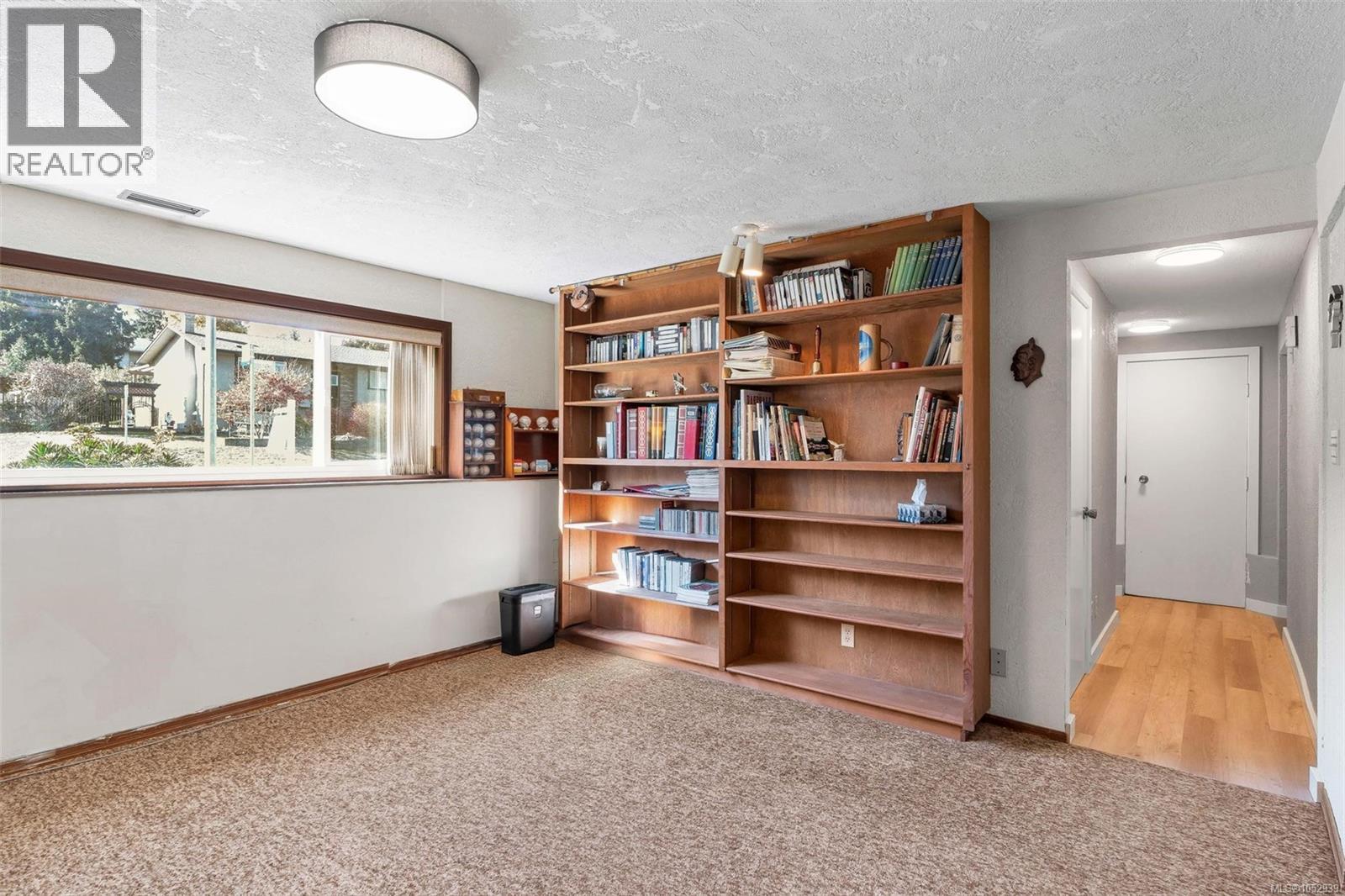 610 Vanalman Ave - 27