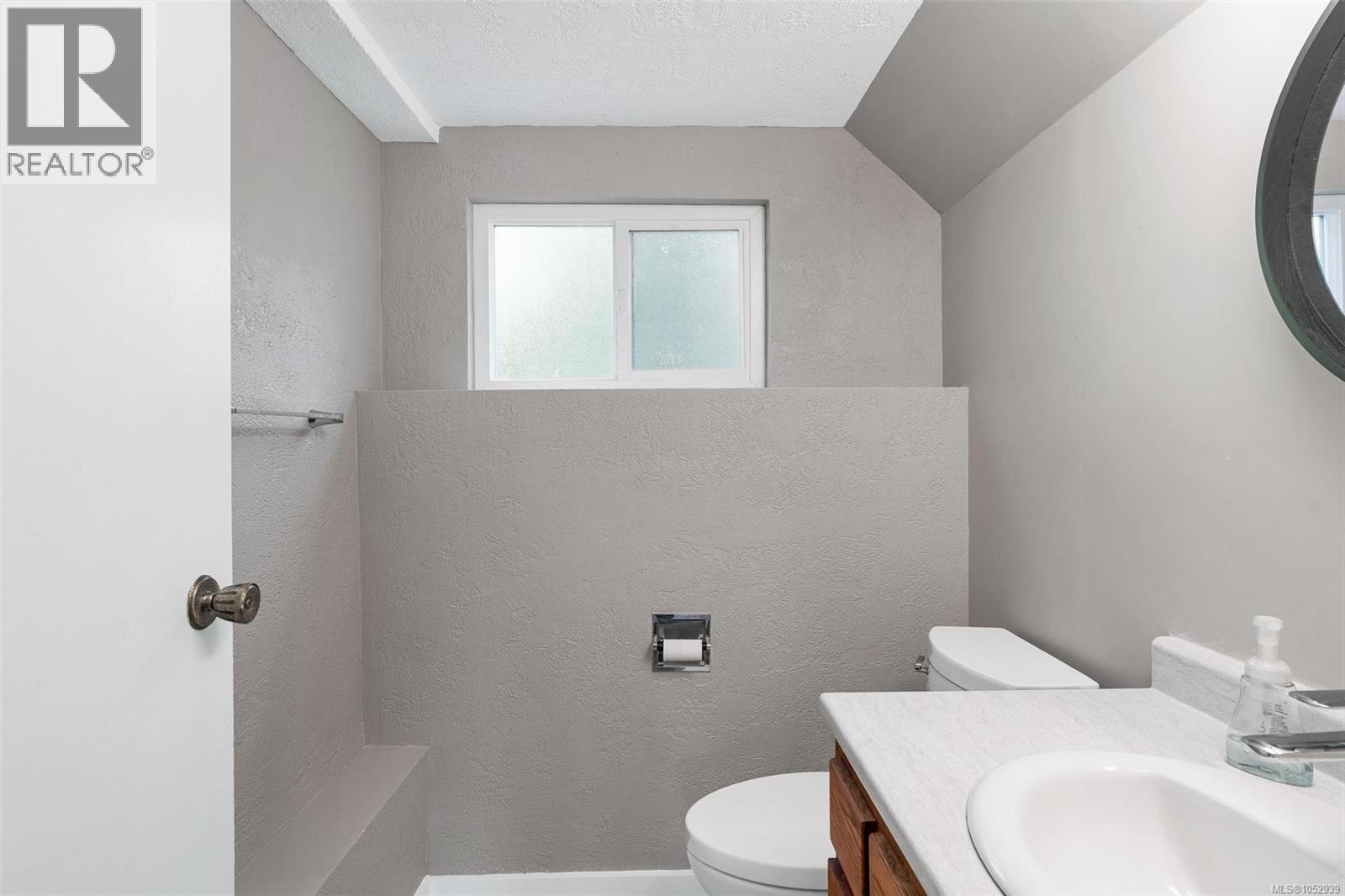 610 Vanalman Ave - 31