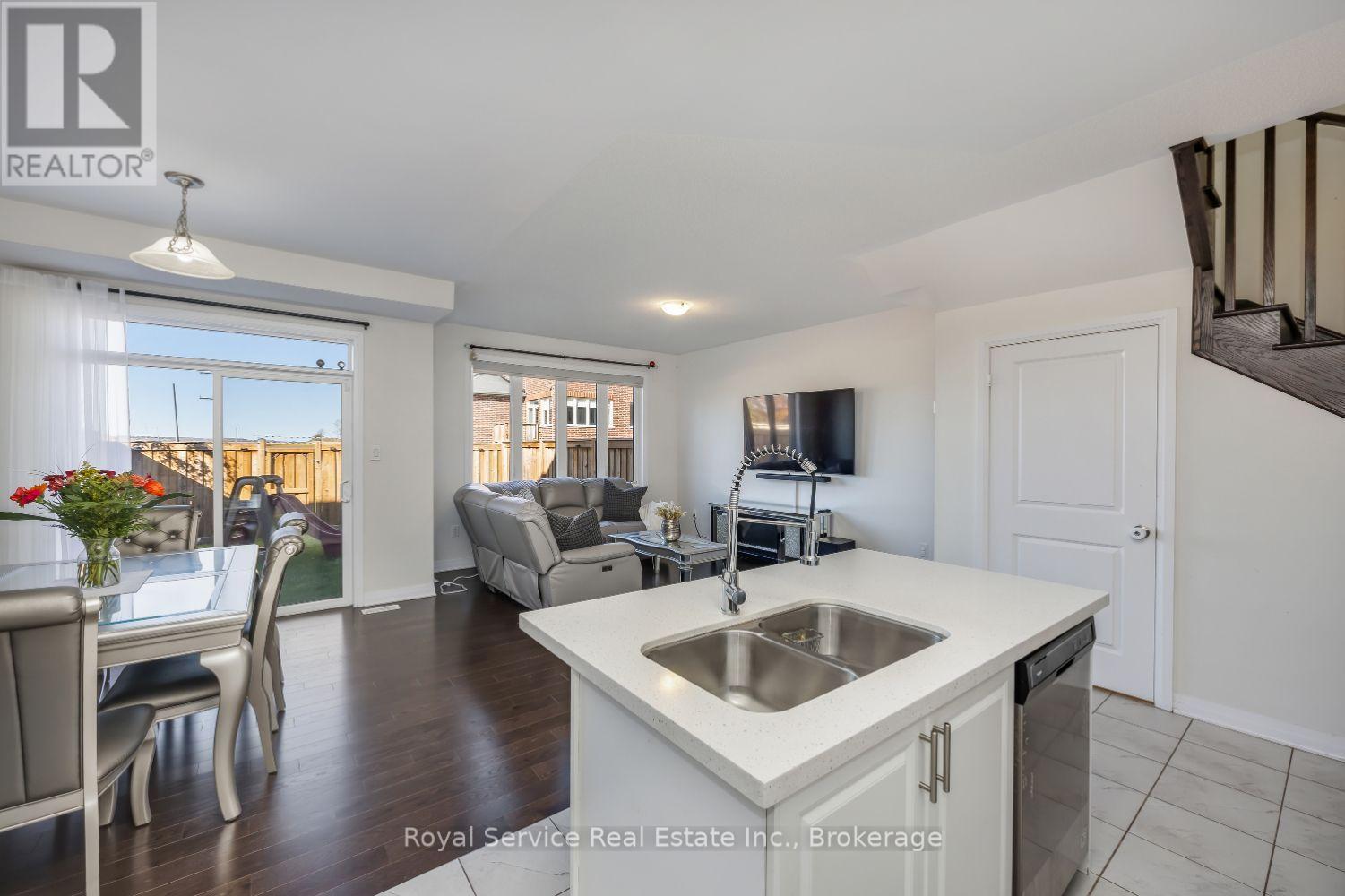 3 Horizon Avenue, Cavan Monaghan, ON photo 12