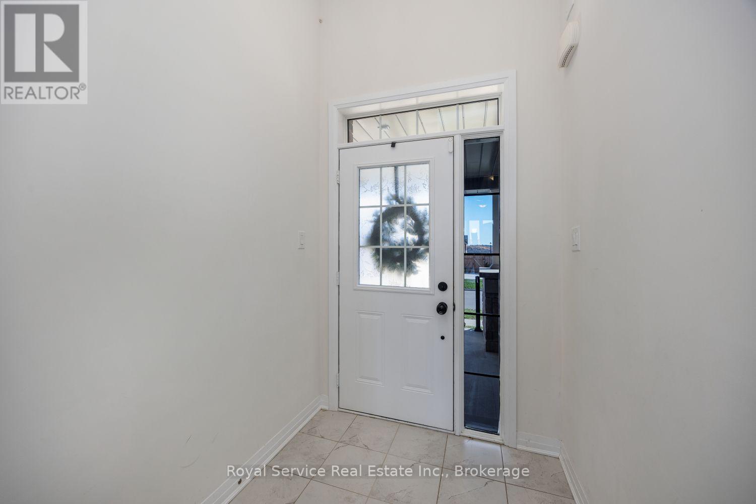 3 Horizon Avenue, Cavan Monaghan, ON photo 6