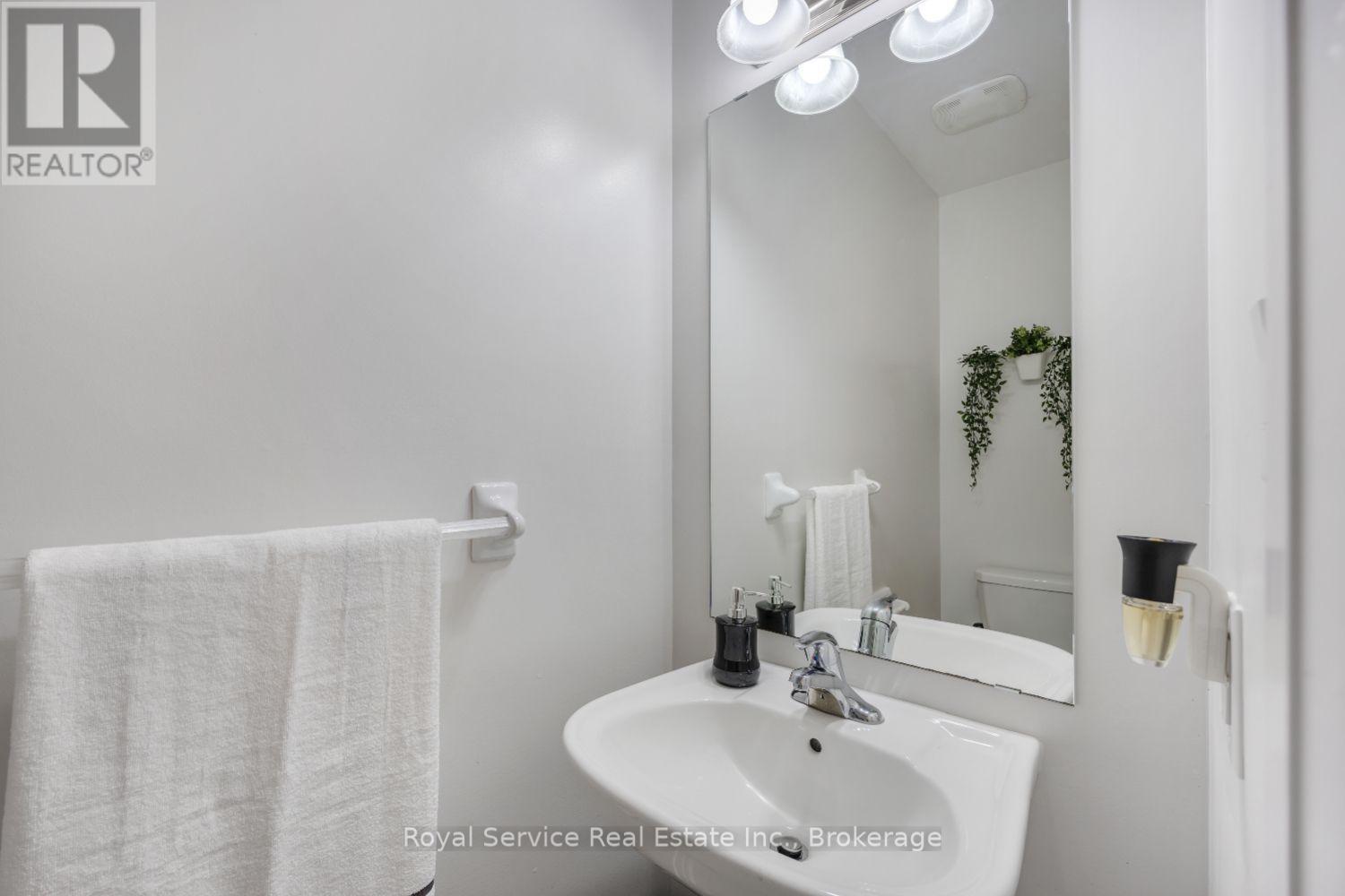 3 Horizon Avenue, Cavan Monaghan, ON photo 8