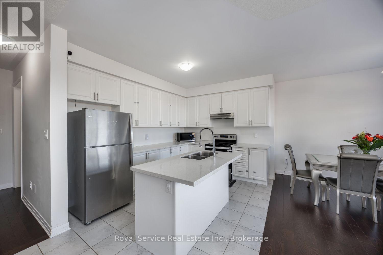 3 Horizon Avenue, Cavan Monaghan, ON photo 9