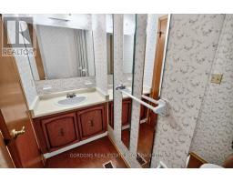 12 Casterton Avenue, Kingston, ON K7M1R5 Photo 25