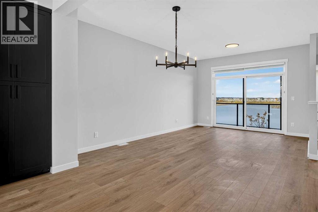 705, 30 Creekside Villas SW, Calgary — photo 14