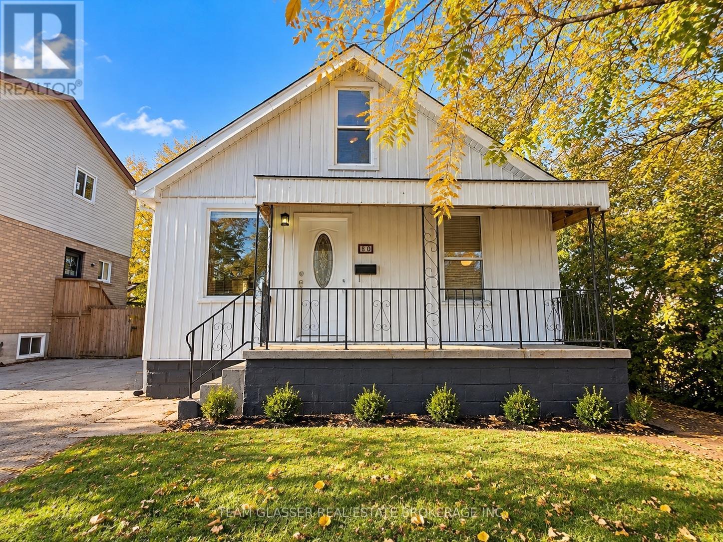 4 bedroom Single Family exterior, 80 Mackay Avenue, London South (South E), Ontario