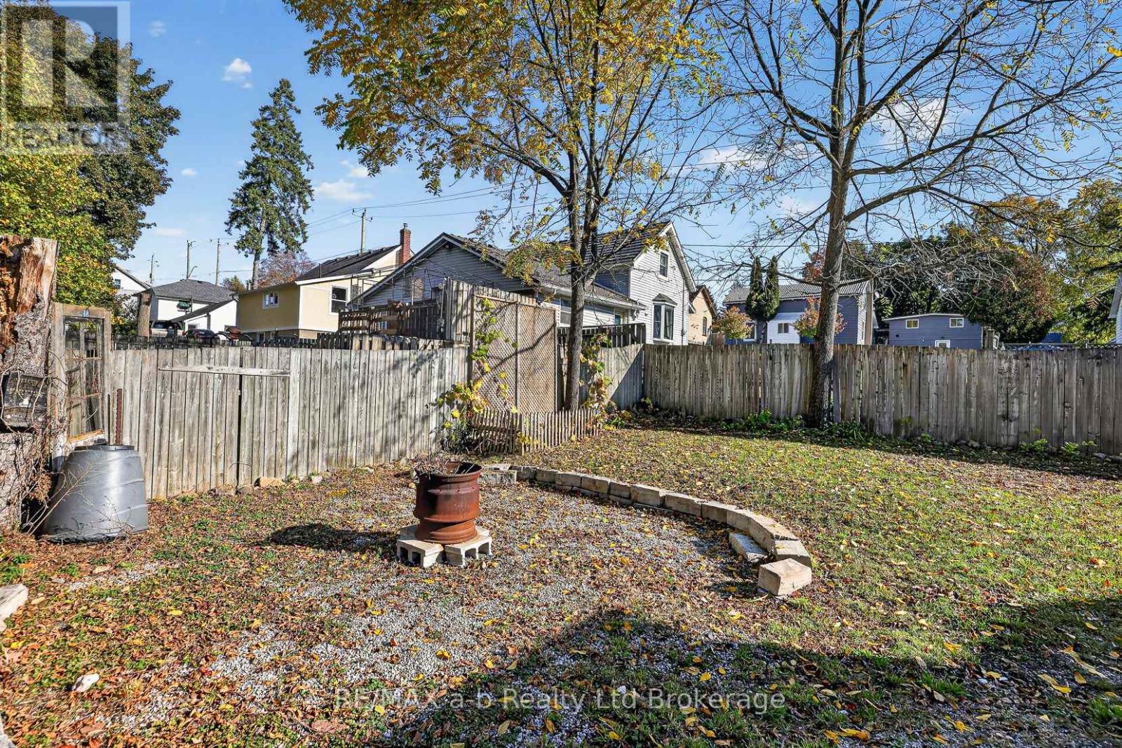 825 JAMES STREET - 41