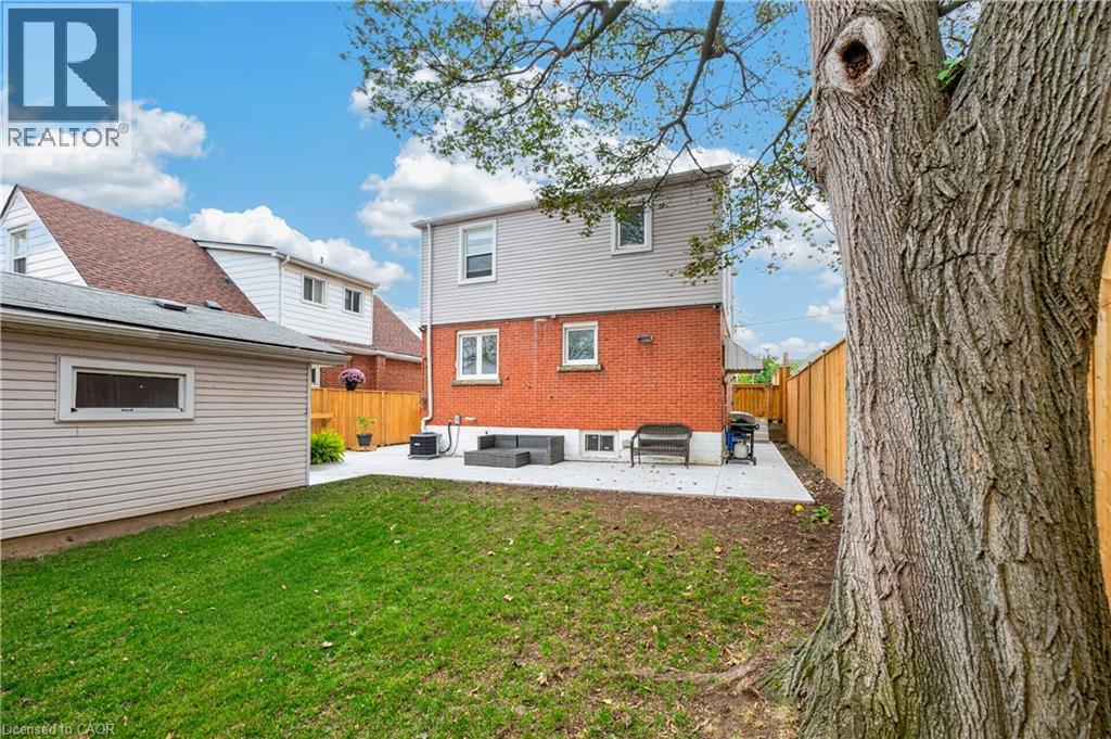 138 CAMERON Avenue S - 25