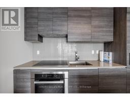 1001 - 200 Bloor Street W, Toronto, ON M5S1T8 Photo 10