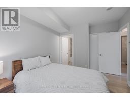 1001 - 200 Bloor Street W, Toronto, ON M5S1T8 Photo 12