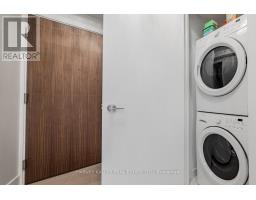 1001 - 200 Bloor Street W, Toronto, ON M5S1T8 Photo 18
