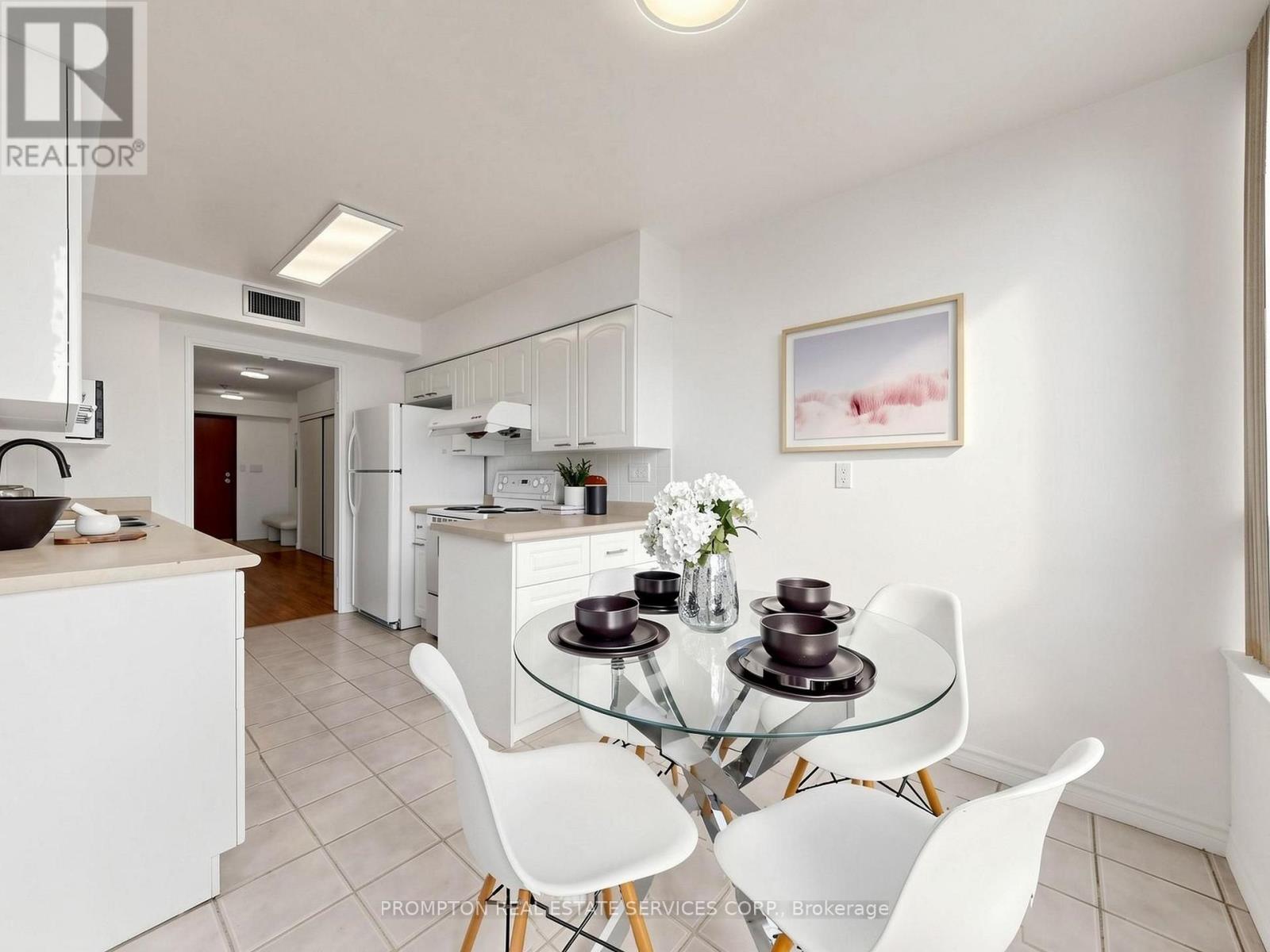 1211- 30 Greenfield Avenue, Toronto, ON photo 18