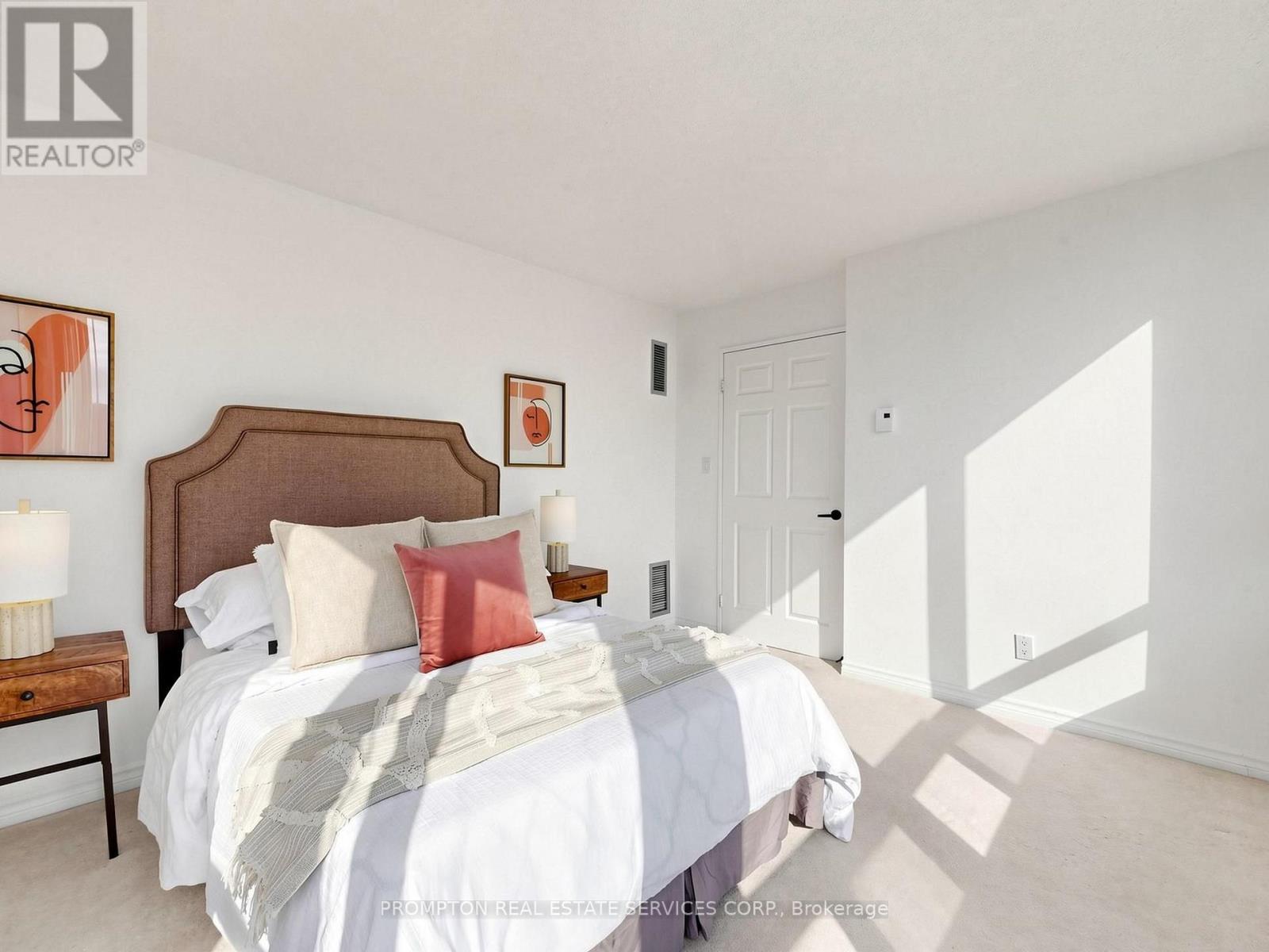 1211- 30 Greenfield Avenue, Toronto, ON photo 34