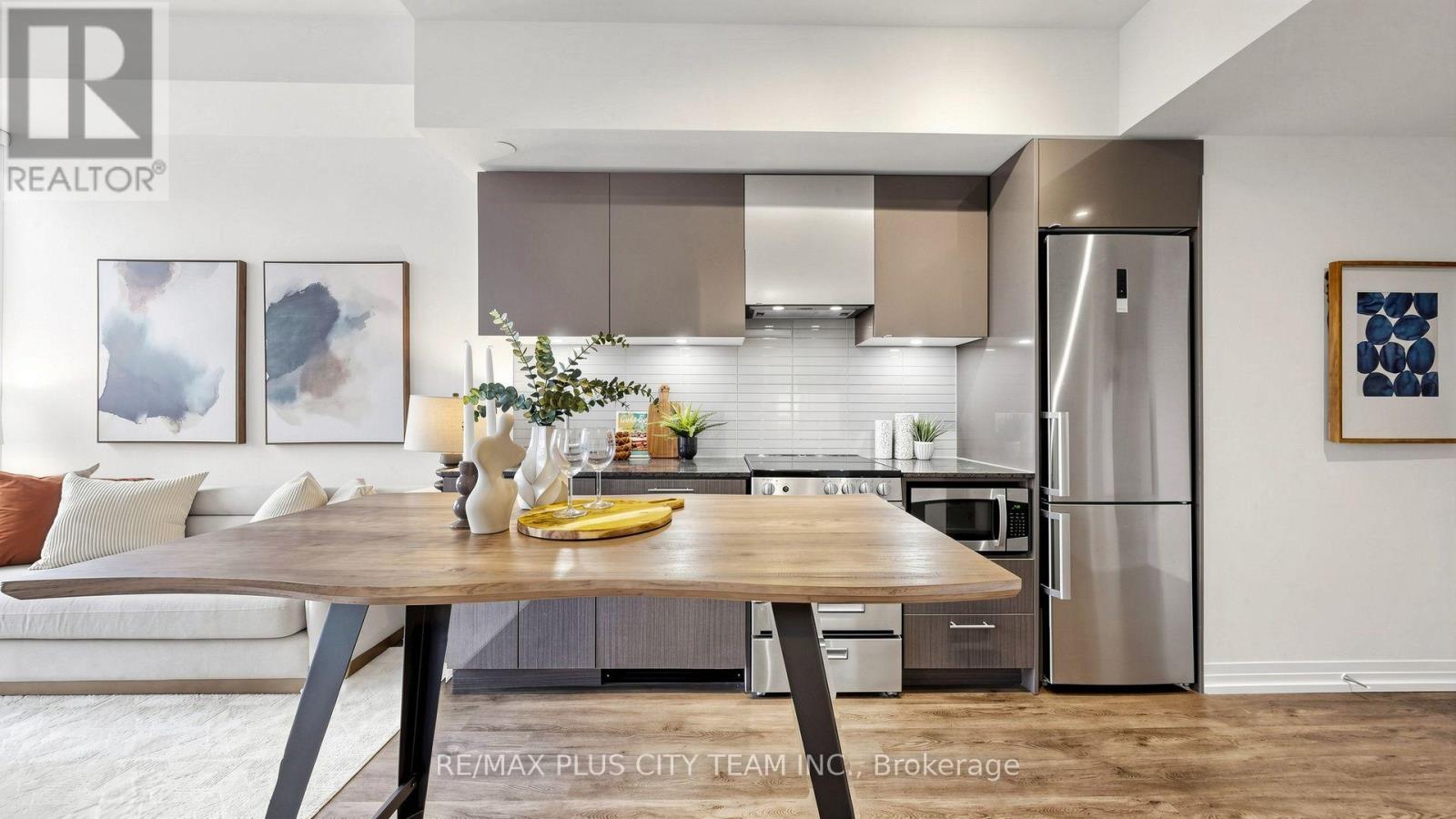 1903- 251 Jarvis Street, Toronto, ON photo 7