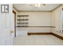 Bedroom - 5128 Willmott Street, Niagara Falls, ON L2E2A3 Photo 11