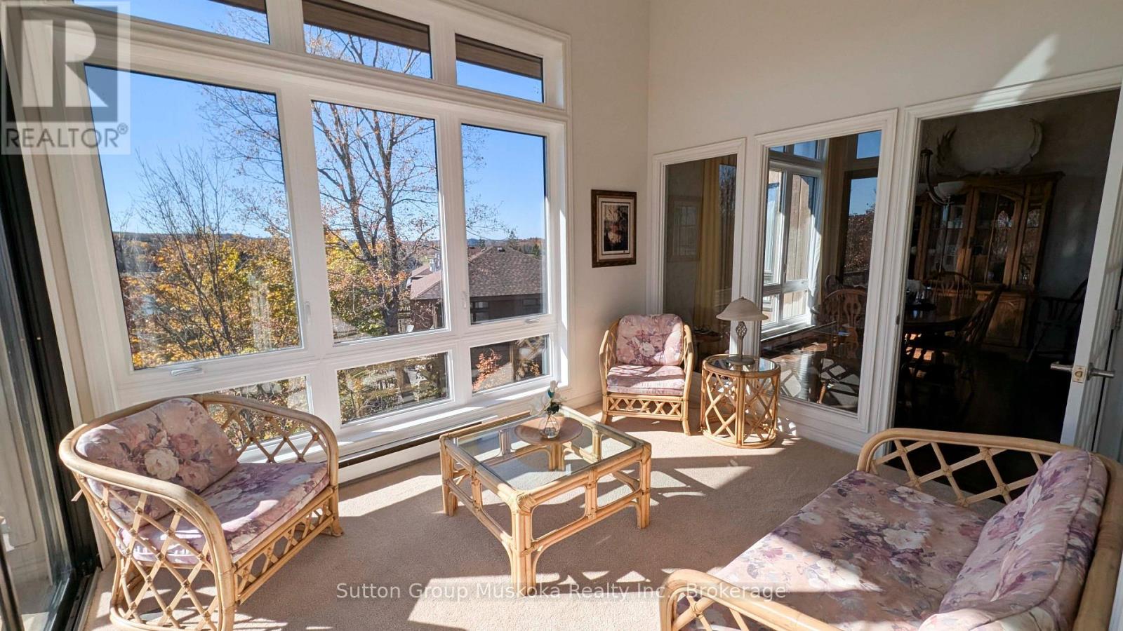 #302 19 OAKRIDGE DEERHURST DRIVE - 9