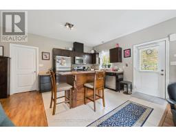 466 Elora Street, Centre Wellington, ON N1M1Y8 Photo 32