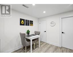 1224 Pharmacy Avenue, Toronto, ON M1R2H9 Photo 35