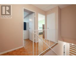 211 - 1071 Woodbine Avenue, Toronto, ON M4C4C2 Photo 11