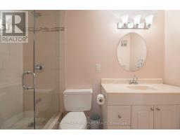 211 - 1071 Woodbine Avenue, Toronto, ON M4C4C2 Photo 12