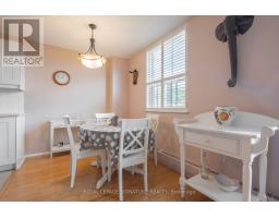 211 - 1071 Woodbine Avenue, Toronto, ON M4C4C2 Photo 7