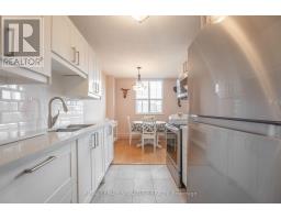 211 - 1071 Woodbine Avenue, Toronto, ON M4C4C2 Photo 9