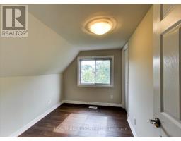 Upper - 68 Redwood Avenue, Toronto, ON M4L2S6 Photo 16