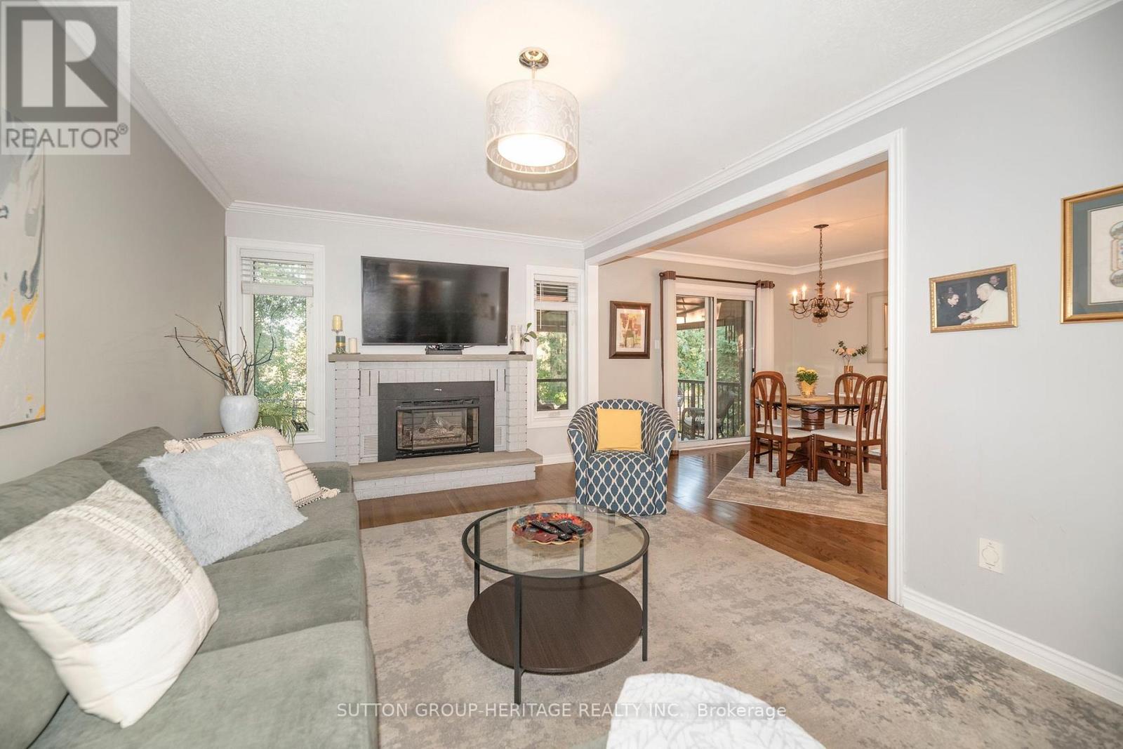2526 Linwood Street, Pickering, ON photo 13