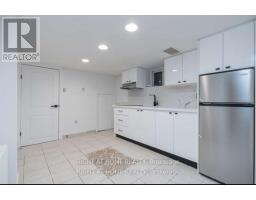157 Woodycrest Avenue N, Toronto, ON M4J3B8 Photo 13