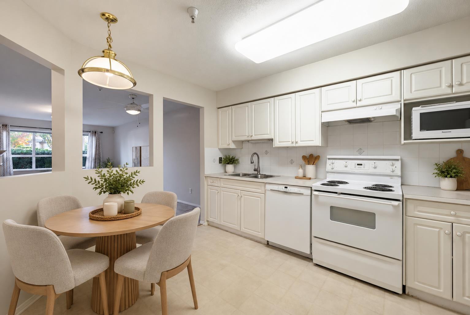 101 13860 70 AVENUE, Surrey - Image 1