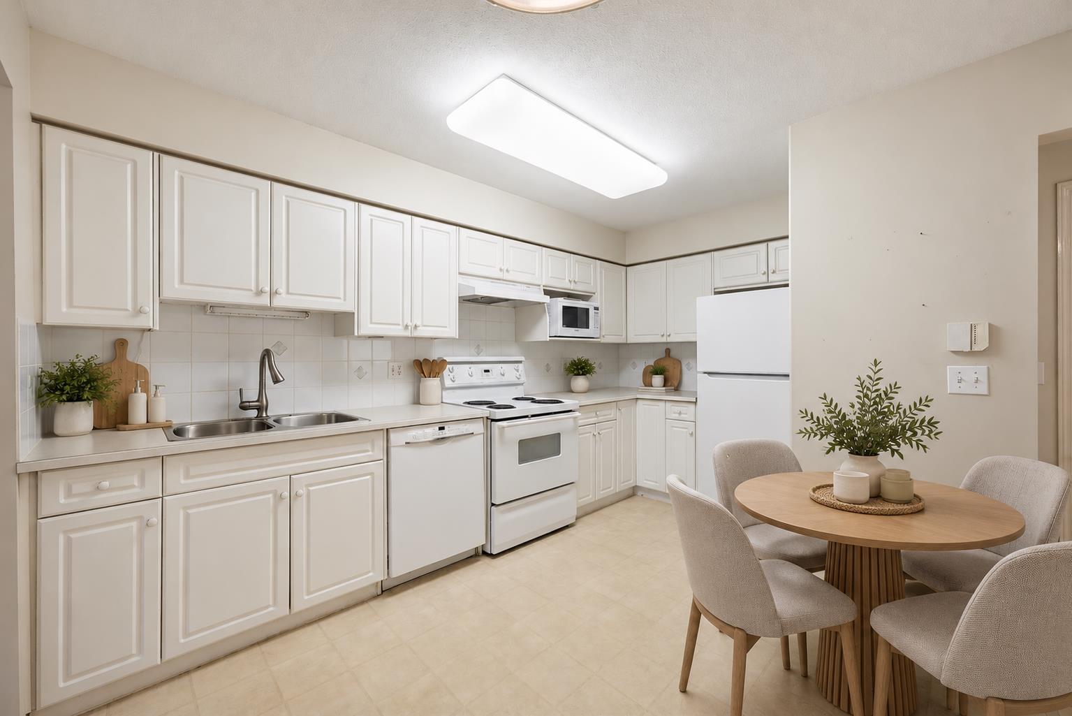 101 13860 70 AVENUE, Surrey - Image 1