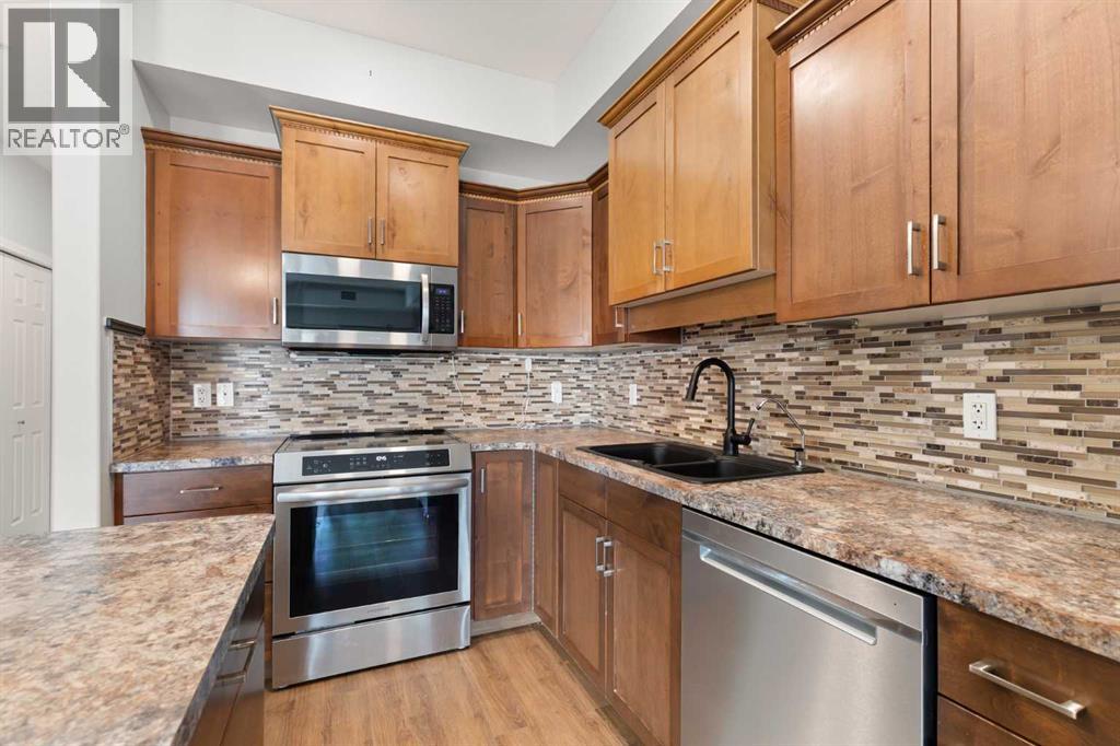 208, 105 Main Street S, Redcliff — photo 12