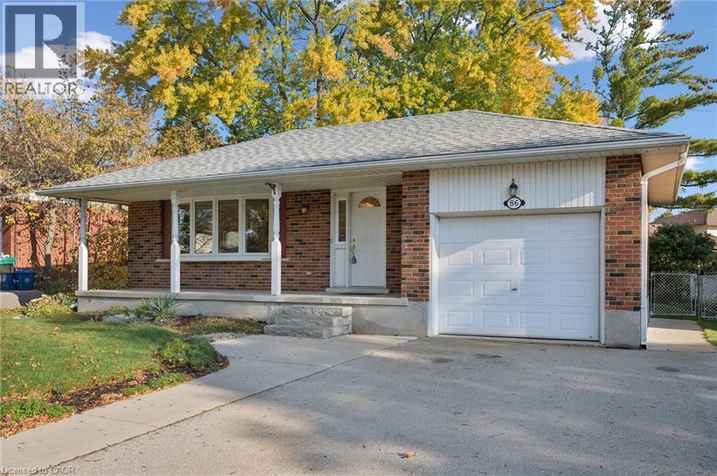 86 LOWER CANADA Crescent — photo 2