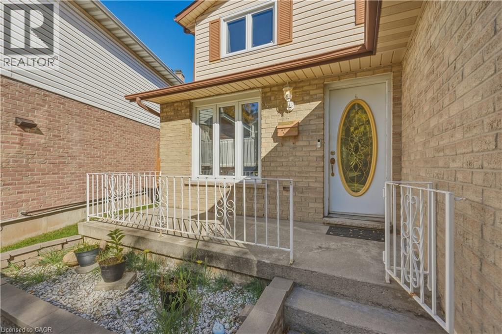 154 MEMORIAL Avenue - 3